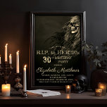 Convites Cabelo assustador RIP para sua Festa de aniversári<br><div class="desc">Um passado noturno sem lua,  coberto de metade do crânio,  desvaneceu-se em nada de R.I.P. para o Convite de festas de 20 dela. Design original por Holiday Hearts Design (todos os direitos reservados).</div>