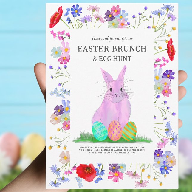 Convites Café da Manhã de Caça aos Ovos de Páscoa Coelho Ro (Easter brunch and egg hunt invitation with pink Easter bunny and eggs & wildflower watercolor floral)
