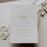 Convites Caligrafia Dourada É Chá de fraldas de Menina<br><div class="desc">Esta caligrafia dourada é um convite de chá de fraldas feminino é perfeito para um chá de fraldas rústico ou aspersão. O design simples e elegante apresenta a tipografia clássica e de rico em ouro.</div>