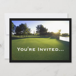 Convites Campo de golfe verde no alvorecer
