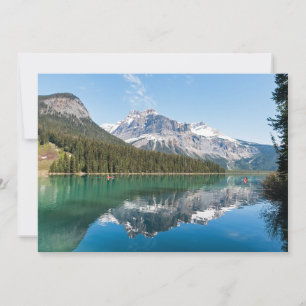 Convites Canoe no famoso Lago Emerald - Yoho NP, Canadá