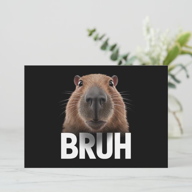 Convites Capivara Engraçada Bruh  (Em pé/Frente)