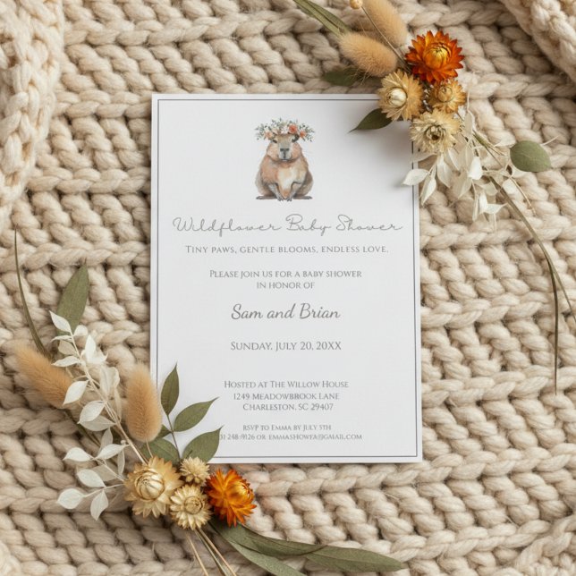 Convites Capybara Baby Shower • Wildflower Boho (Boho baby shower invitation with watercolor capybara and floral crown on cream knitted blanket)