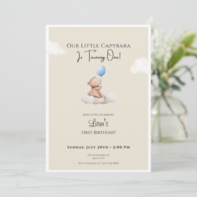 Convites Capybara Birthday Invitation Cloud and Balloon (Em pé/Frente)