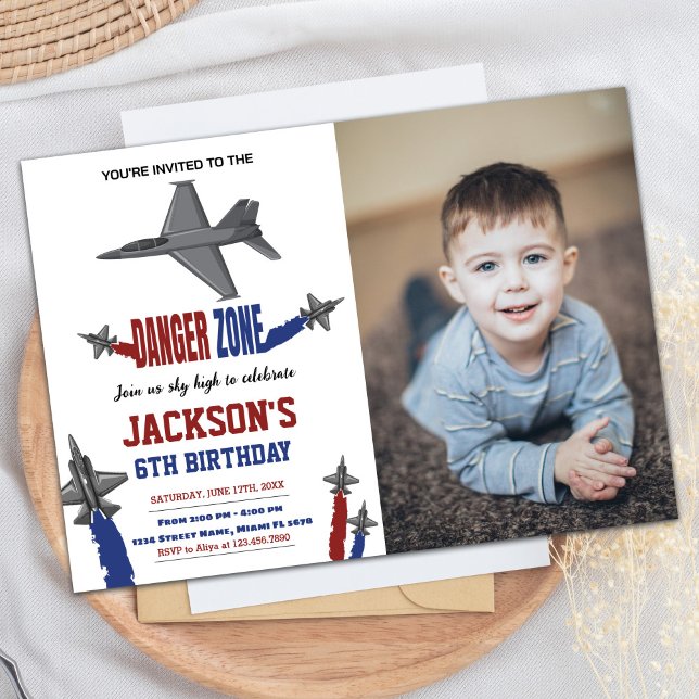 Convites Cartaz Jet Birthday - Cinza com foto (Fighter Jet Birthday Invitations Gray with photo)
