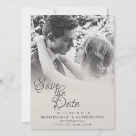 Convites Casal de noivos beijando em monocromia