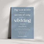 Convites Casamento Azul Dusty com Script Minimalista Funny<br><div class="desc">A espera acabou,  por favor junte-se a nós para comer pedaços de bolo. Design com fundo azul e tipografia de moda. O texto pode ser facilmente personalizado para um único design único para o seu dia especial.</div>
