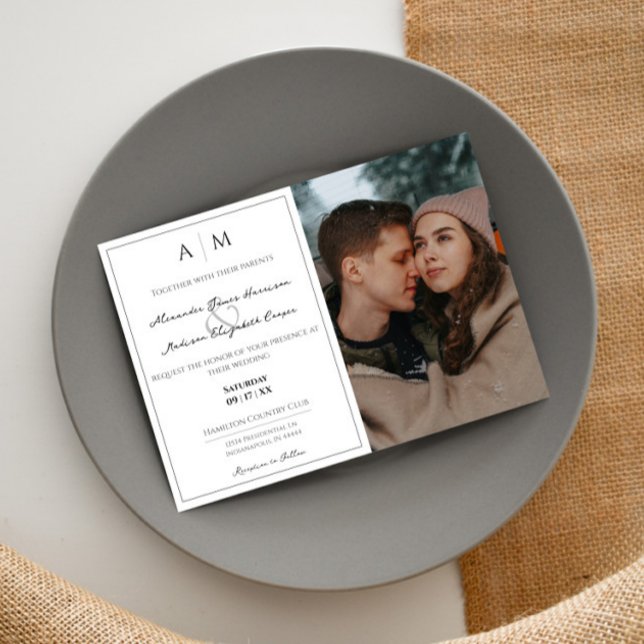 Convites Casamento Branco Simples de Foto e Monograma (White Simple Photo and Monogram Wedding Invitation)