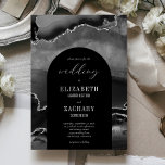Convites Casamento com Agata Preto de Arca Moderna<br><div class="desc">Este design moderno apresenta uma forma de arco preto sobre um fundo de aquarela preta, cortada com brilho de prata. A palavra "casamento" aparece em um roteiro branco elegante. Personalize o convite com os nomes da noiva e do noivo numa combinação de tipografia serif e sans serif e os detalhes...</div>