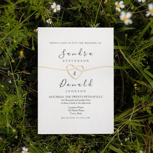 Convites Casamento com Caligrafia Dourada Romântica (Criador carregado)