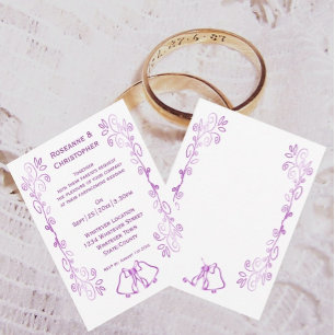 Convites Casamento com Design de Rolagem de Bells Roxos