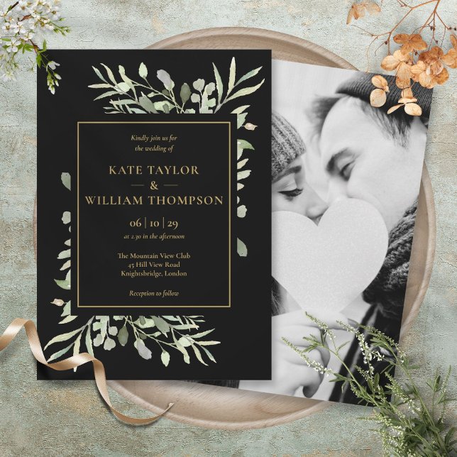Convites Casamento com Foto de Folhagens Preto e Dourado (Black And Gold Greenery Photo Wedding Invitation)