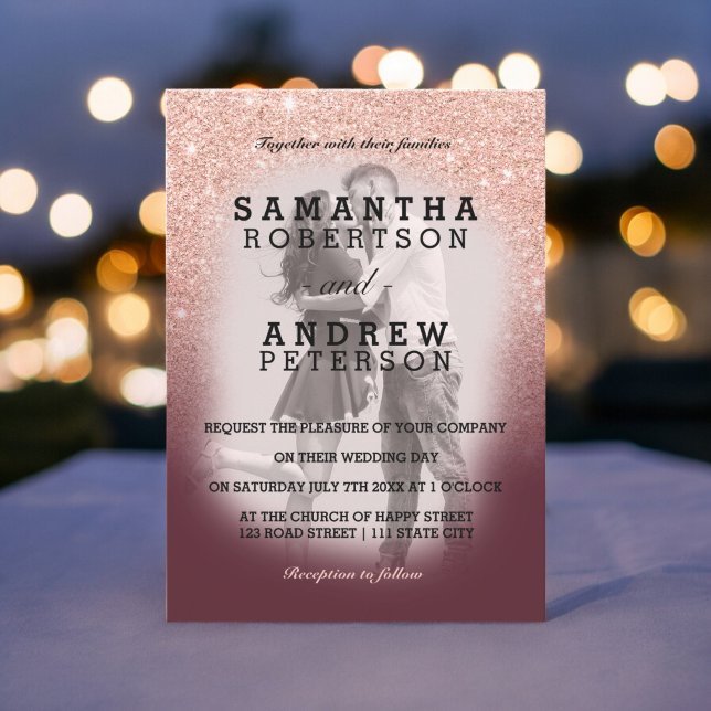Convites casamento com fotos de burgundy ombre com brilho d (Rose gold glitter burgundy ombre photo wedding invitation)