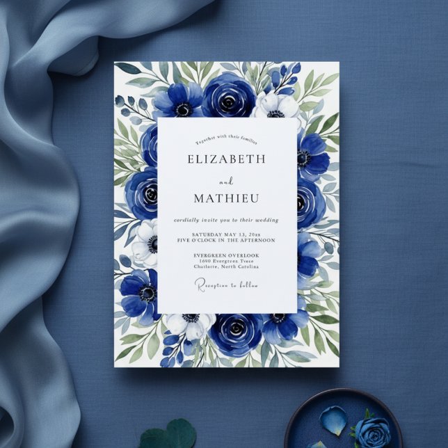 Convites Casamento com Pincelada Floral Azul Real (Criador carregado)
