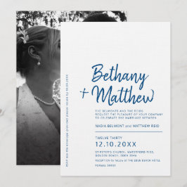 Convites Casamento com script de caligrafia branco azul min