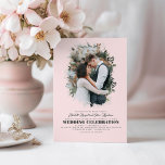 Convites Casamento Cor-de-rosa com Sobreposição de Fotos El<br><div class="desc">A elegante e romântica silhueta verde sobrepõe convites de casamento cor-de-rosa com as duas fotos verticais.</div>