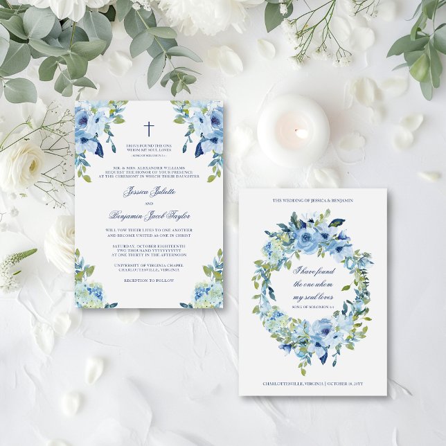 Convites Casamento Cristão Azul-Dusty Floral Elegante (This Christian wedding invitation includes blue watercolor flowers, a delicate cross & a Bible verse)