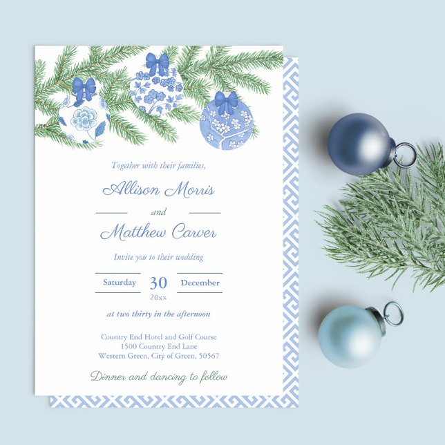 Convites Casamento de Feriados de Árvore Azul Branca (Blue and white chinoiserie ornaments on fir tree branch wedding invitation design)