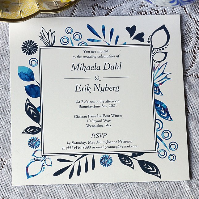 Convites Casamento de Flores de Cinza Azul e Azul (Crystal Blue, Blue-gray Floral Border Scandinavian Wedding Invitation w/ Leaves, Flowers, Hearts)