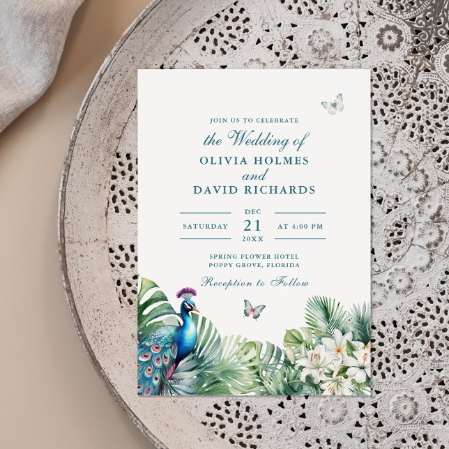 Convites Casamento de Flores Tropicais de Teal Peacock (Teal Peacock Tropical Flowers Butterfly Wedding Invitation on a boho ceramic plate.)