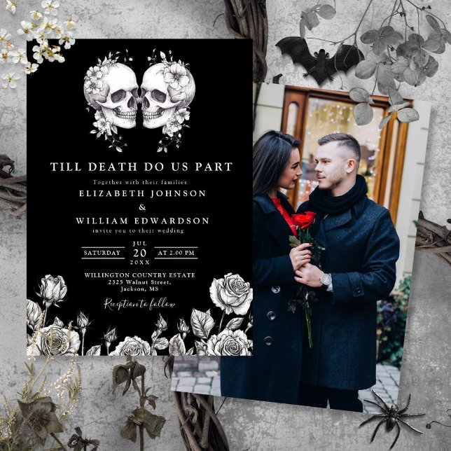 Convites Casamento de Foto de Crânios Góticos Preto e Branc (Black White Till Death Gothic Skulls Photo Wedding Invitation)