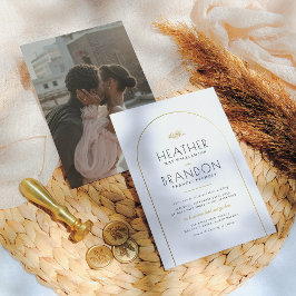 Convites Casamento de Fotografia com Arch Dourado e Tipogra