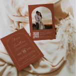 Convites Casamento de Fotografias de Arch de Código QR com<br><div class="desc">Design moderno e elegante imprimiu Convite para Casamento de Foto de Arco de Código QR de Script de Gravação Minimalista Terracotta Queimado, que pode ser personalizado com seu texto. Clique no botão "Personalizar" e use nossa ferramenta design para modificar este modelo. Veja a Design de Arte Gráfica para outros produtos...</div>
