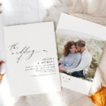 Convites Casamento de Fotografias Elegante Moderno Simples<br><div class="desc">Este elegante convite de casamento de fotos modernas mostra sua foto na parte de trás e um roteiro elegante na frente. É único e elegante.</div>