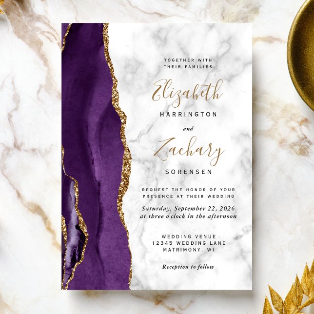 Convites Casamento de mármore Dourado Roxo Moderno (The perfect choice for a purple and gold themed wedding.)