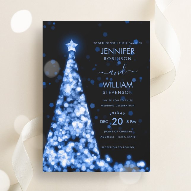 Convites Casamento de Natal de Árvore Azul com Script Festi (Modern Festive Script Blue Tree Christmas Wedding Invitation)
