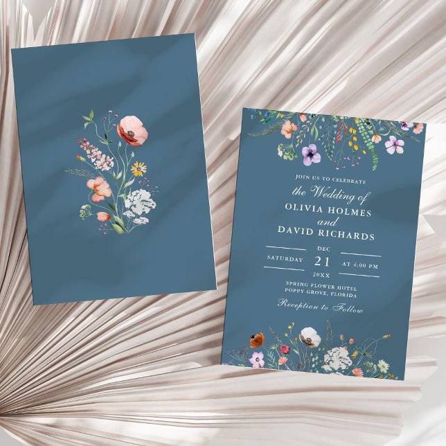 Convites Casamento de Prados de Flores Selvagens de Molho A (Soft Blue Watercolor Wildflower Meadow Wedding Invitation on a sunny neutral dry palm leaf.)