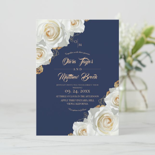 Convites Casamento de Rosas Florais Azul Marinho e Branco (Em pé/Frente)
