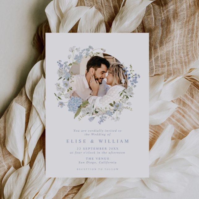 Convites Casamento De Solo Floral Suave E Azul (Criador carregado)