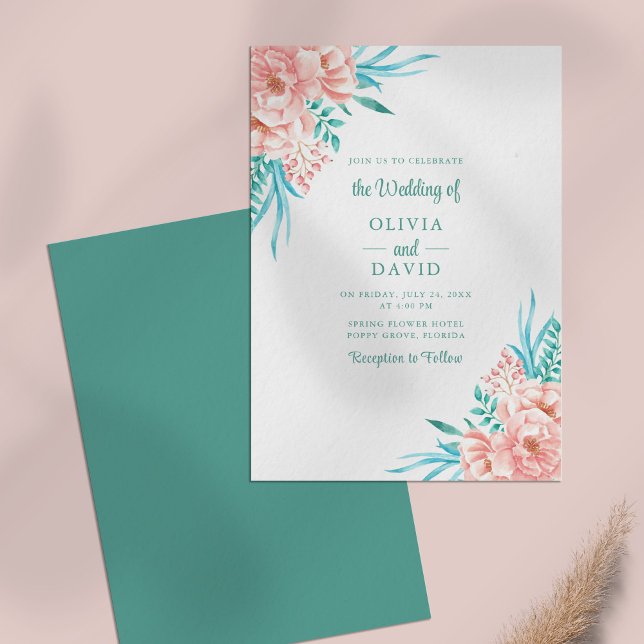 Convites Casamento de Verão Floral em Pêssego e Turquesa (Peach and Turquoise Floral Summer Wedding Invitation on a pale pink table.)