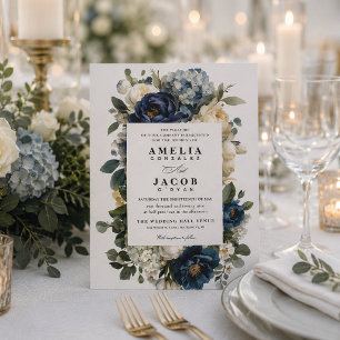 Convites Casamento Elegante com Flores em Azul Naval e Peôn