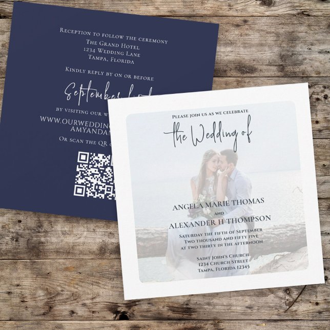 Convites Casamento Elegante de Foto Minimalista Azul-marinh (Navy blue wedding square invitation with photo overlay.)
