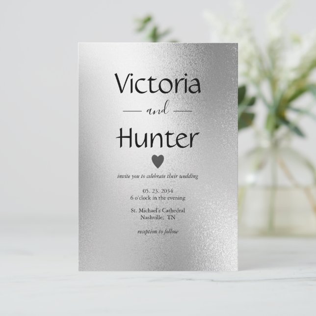 Convites Casamento Elegante Moderno do Coração Metálico Sil (Em pé/Frente)