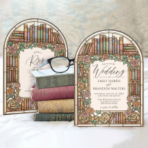 Casamento em Arco de Vidro Colorido com Livros de 