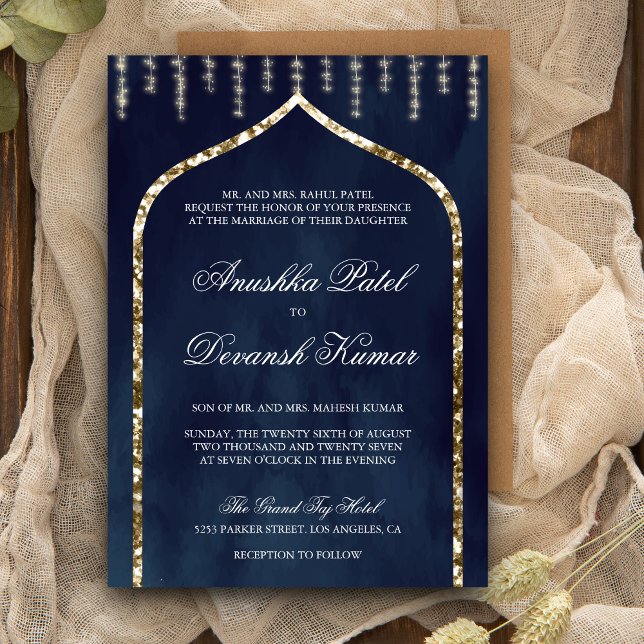 Convites Casamento Étnico Indiano com Arco Dourado Azul Mar (Criador carregado)