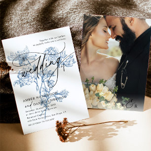 Convites Casamento Floral Azul com Foto de Script Moderno