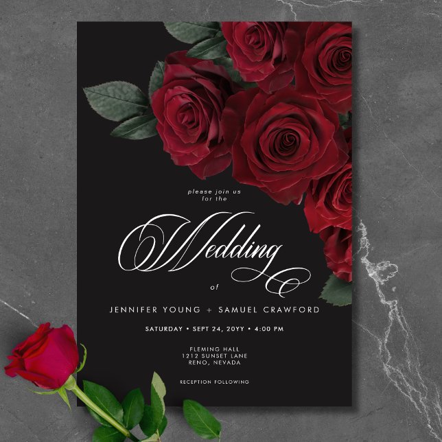 Convites Casamento Floral de Rosas vermelhas de Sangue Eleg (Elegant Moody Blood Red Roses Floral Wedding Invitation)