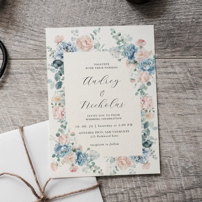 Convites Casamento Floral Elegante em Azul Empoeirado e Pês (Criador carregado)