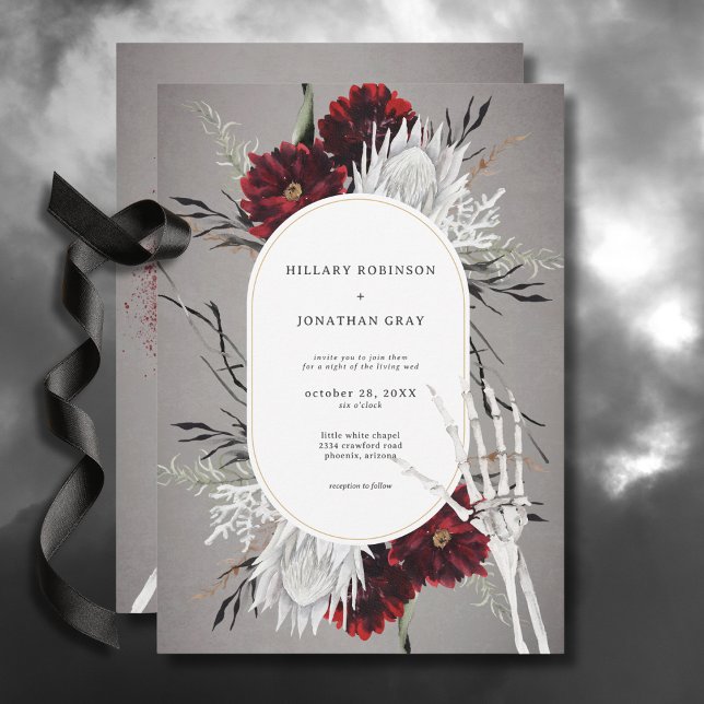 Convites Casamento Floral Vermelho de Amor e Ossos (Love & Bones Spooky Red Floral Wedding Invitation)