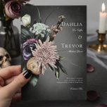 Convites Casamento Misterioso De Blur Floral Com Muda De Gó<br><div class="desc">Entra num mundo de encantamento com nosso convite de casamento cativante, onde elegância encontra mistério. Num pano de fundo de preto profundo, um spray lateral de flores mutadas lança um feitiço de intrigas e mística, colocando o palco para uma celebração como nenhuma outra. O branco suave, oval, graciosamente, berra o...</div>