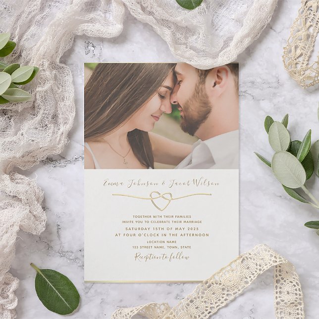 Convites Casamento Moderno com Foto em Dourado e Branco (Criador carregado)