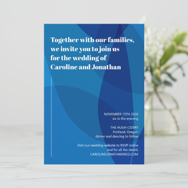 Convites Casamento Moderno de Bold Vibrant Artsy Blue Abstr (Em pé/Frente)