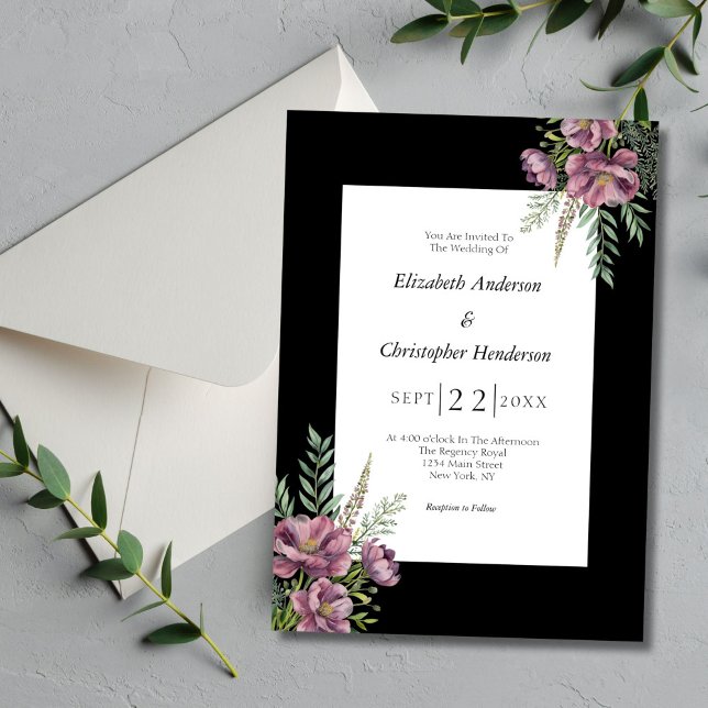 Convites Casamento Moderno Elegante Preto-Preto-Púrpura (Black White Purple Floral Elegant Modern Chic Wedding Invitation)