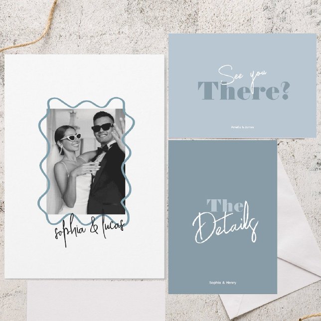 Convites Casamento moderno, ousado Mínimo Dusty Blue Wavy (Criador carregado)