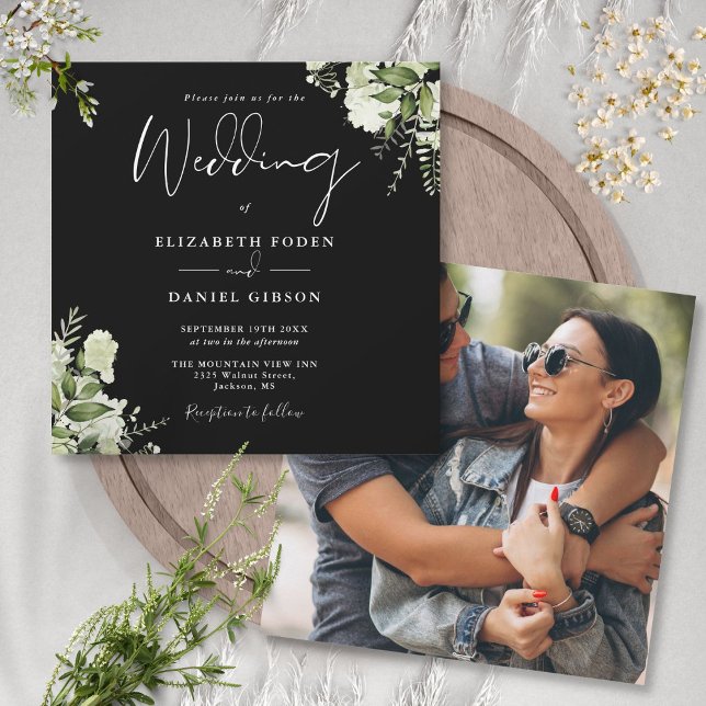 Convites Casamento na Praça da Foto Floral do Verde Branco  (Black White Greenery Floral Photo Square Wedding Invitation)