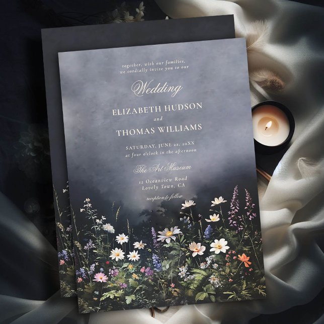 Convites Casamento Romântico de Dusk Moody Wildflower (moody dark romantic wedding invitation dusk garden wild flowers black white purple modern classic)